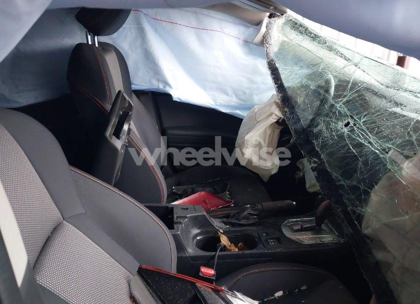 Photo 5 of 2018 Subaru Crosstrek 2.0I PREMIUM (VIN JF2GTABC5JH211086)