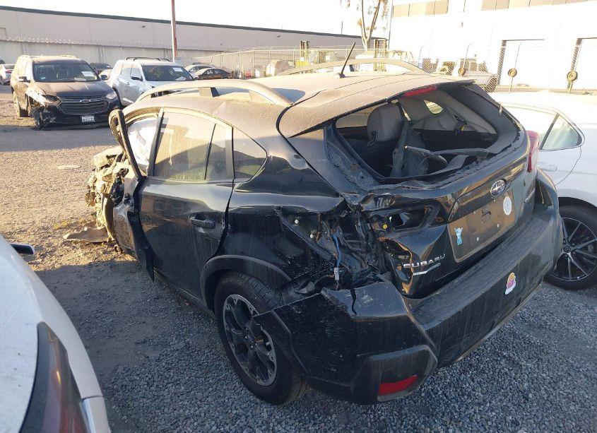 Photo 3 of 2021 Subaru Crosstrek (VIN JF2GTABC5M8325478)