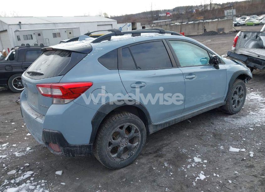 Photo 4 of 2018 Subaru Crosstrek 2.0I PREMIUM (VIN JF2GTABC6JH244601)