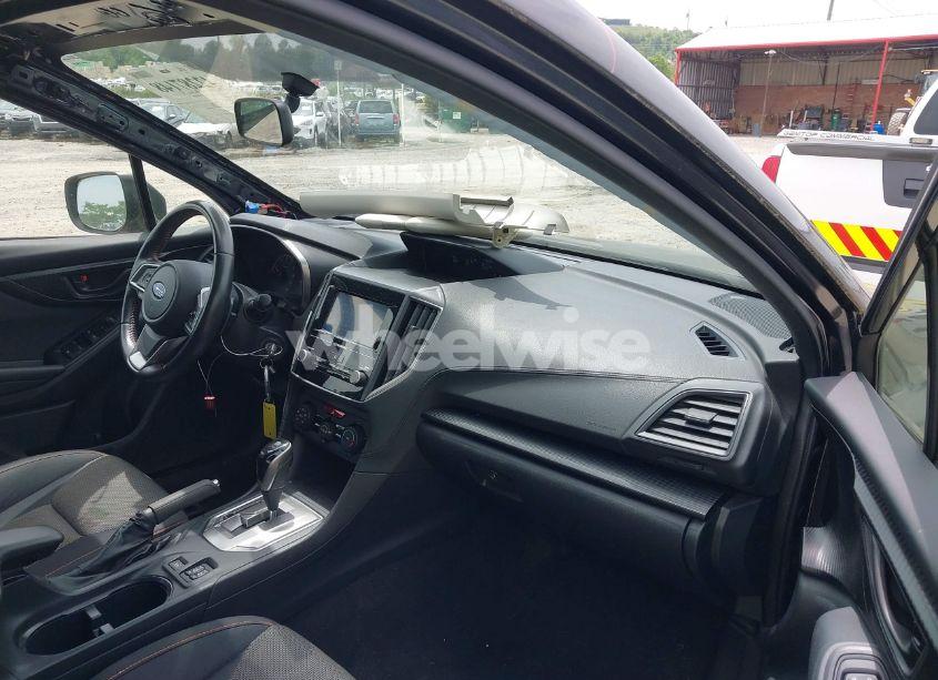 Photo 5 of 2018 Subaru Crosstrek 2.0I PREMIUM (VIN JF2GTABC6JH266436)