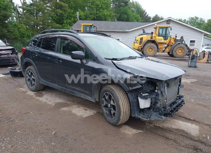 2018 Subaru Crosstrek 2.0I PREMIUM (VIN JF2GTABC6JH295581) main photo