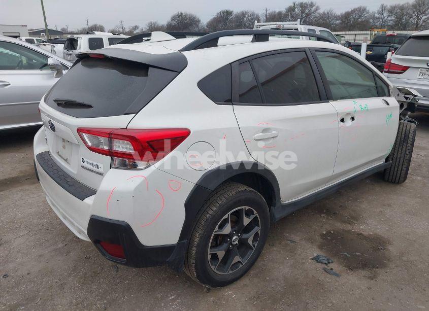 Photo 4 of 2018 Subaru Crosstrek 2.0I PREMIUM (VIN JF2GTABC7JH250133)