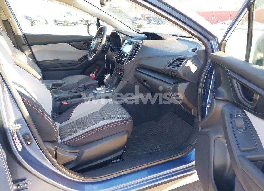 Photo 5 of 2018 Subaru Crosstrek 2.0I PREMIUM (VIN JF2GTABC7JH329558)