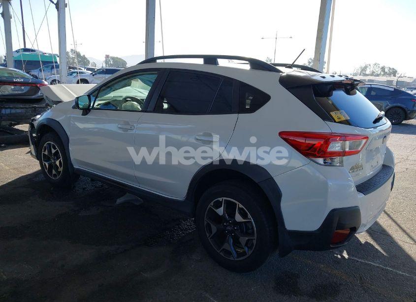 Photo 3 of 2019 Subaru Crosstrek 2.0I (VIN JF2GTABC7K8240767)