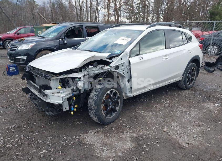 Photo 2 of 2021 Subaru Crosstrek (VIN JF2GTABC7M8268913)