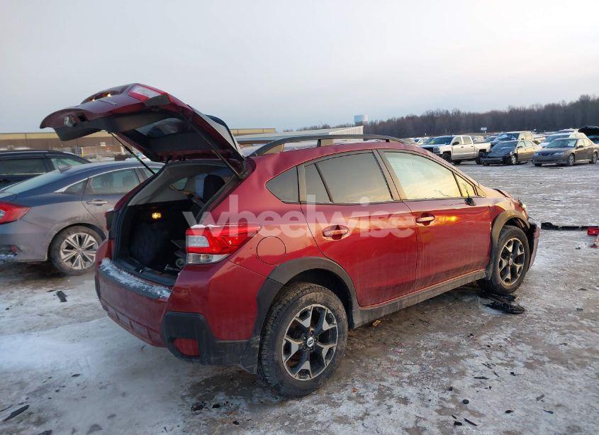Photo 4 of 2018 Subaru Crosstrek 2.0I PREMIUM (VIN JF2GTABC8JH243627)