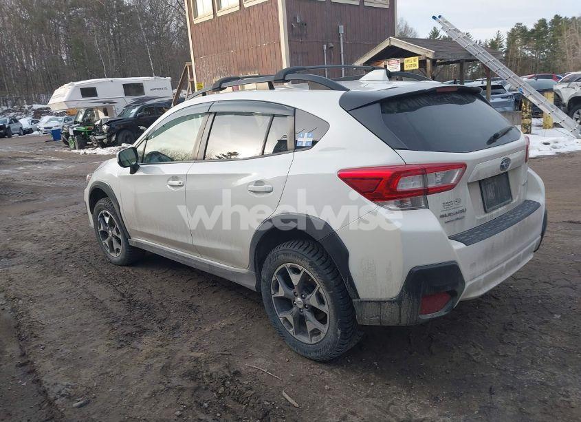 Photo 3 of 2018 Subaru Crosstrek 2.0I PREMIUM (VIN JF2GTABC8JH292908)