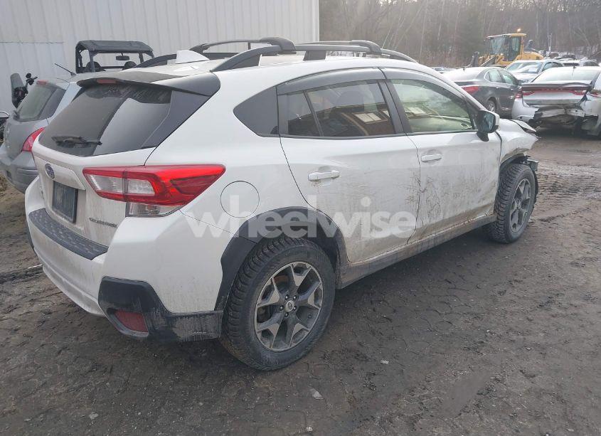 Photo 4 of 2018 Subaru Crosstrek 2.0I PREMIUM (VIN JF2GTABC8JH292908)
