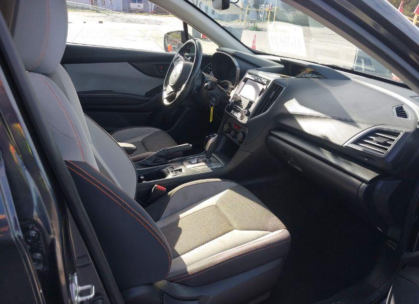 Photo 5 of 2018 Subaru Crosstrek 2.0I PREMIUM (VIN JF2GTABC9JH266138)