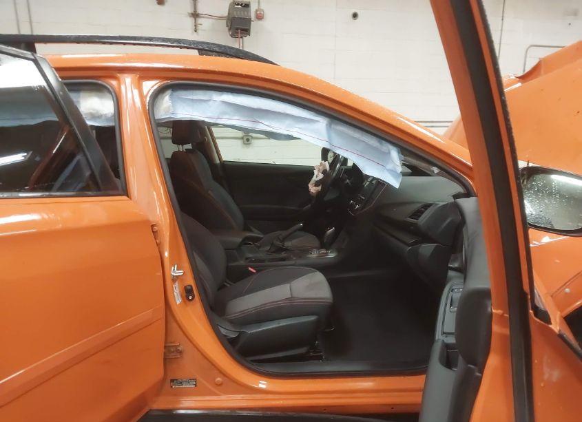 Photo 5 of 2018 Subaru Crosstrek 2.0I PREMIUM (VIN JF2GTABC9JH322109)