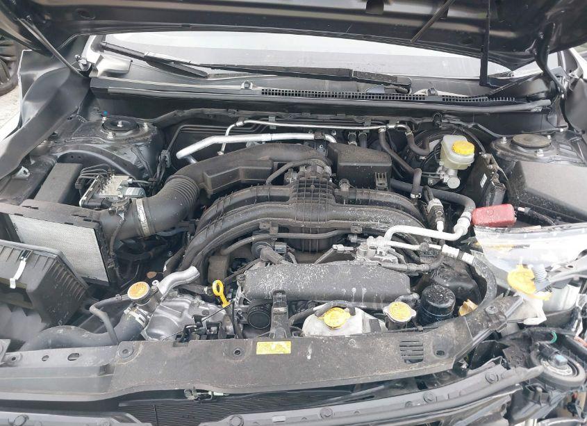 Photo 10 of 2021 Subaru Crosstrek (VIN JF2GTABC9M8215498)