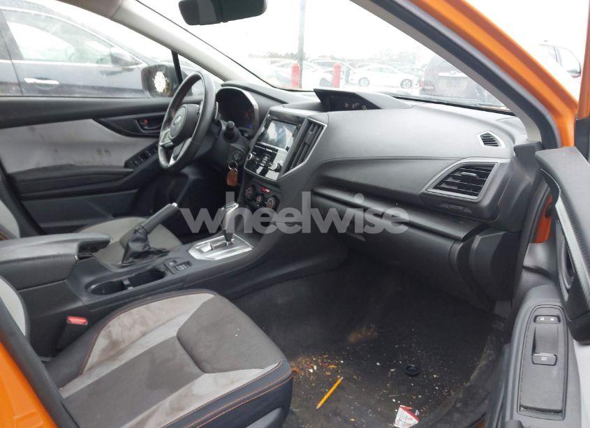 Photo 5 of 2018 Subaru Crosstrek 2.0I PREMIUM (VIN JF2GTABCXJH321342)