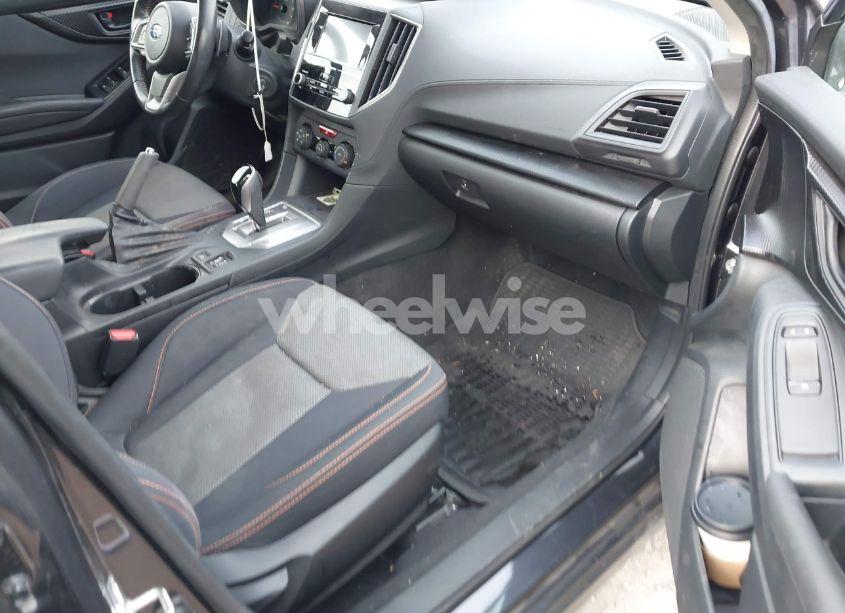 Photo 5 of 2018 Subaru Crosstrek 2.0I PREMIUM (VIN JF2GTABCXJH324547)