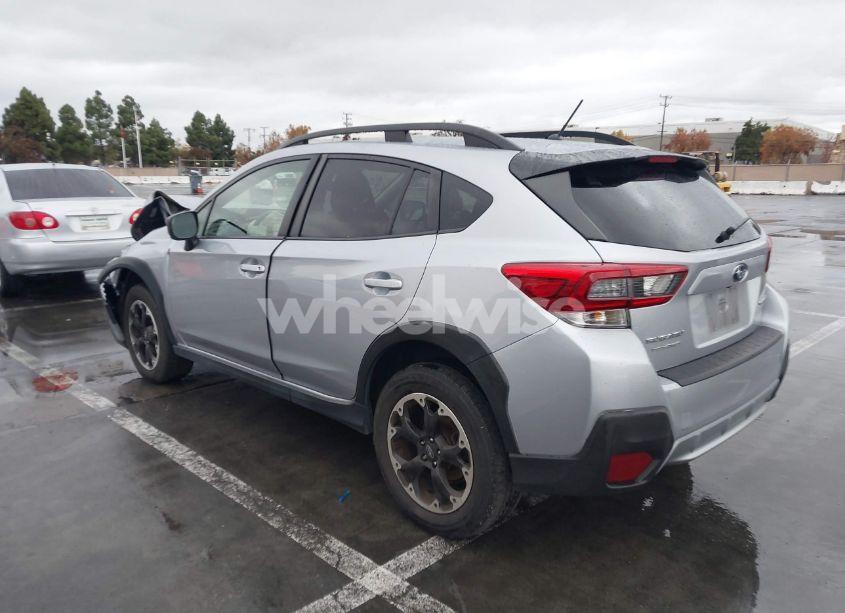 Photo 3 of 2021 Subaru Crosstrek (VIN JF2GTABCXM8377639)