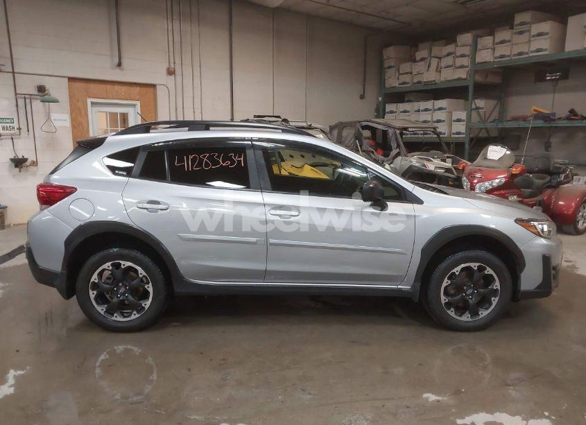 Photo 14 of 2022 Subaru Crosstrek (VIN JF2GTABCXN8258250)