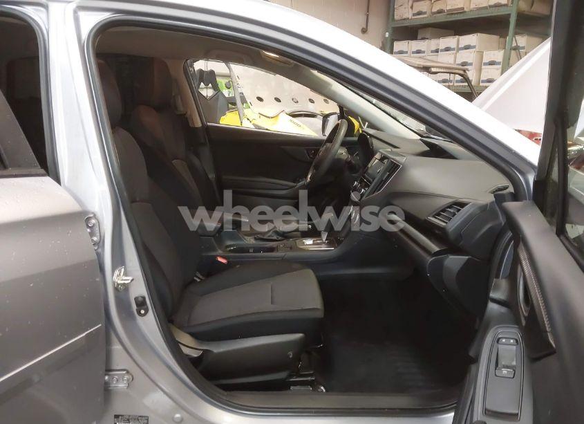 Photo 5 of 2022 Subaru Crosstrek (VIN JF2GTABCXN8258250)