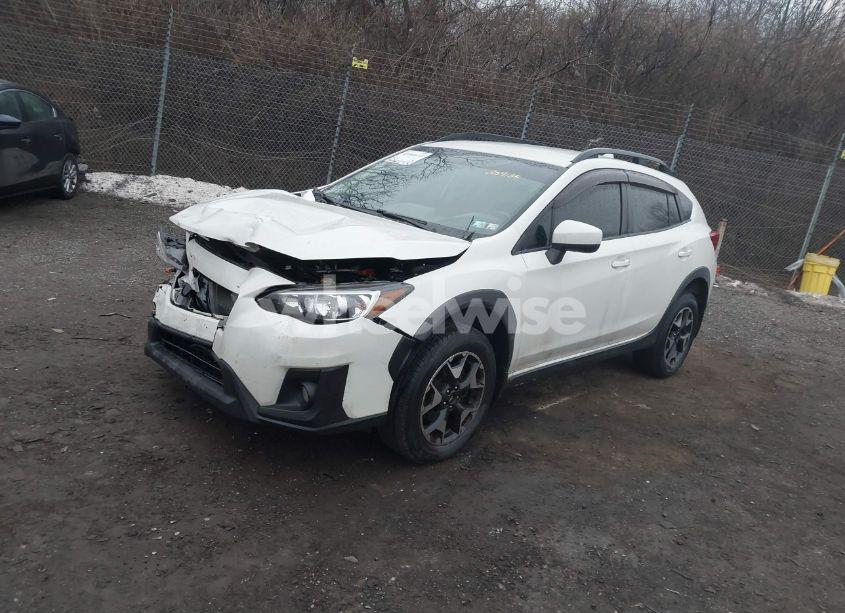 Photo 2 of 2019 Subaru Crosstrek 2.0I PREMIUM (VIN JF2GTACC1KH259135)