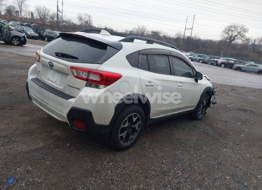 Photo 4 of 2019 Subaru Crosstrek 2.0I PREMIUM (VIN JF2GTACC1KH259135)