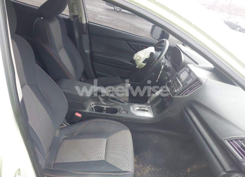 Photo 5 of 2019 Subaru Crosstrek 2.0I PREMIUM (VIN JF2GTACC1KH259135)