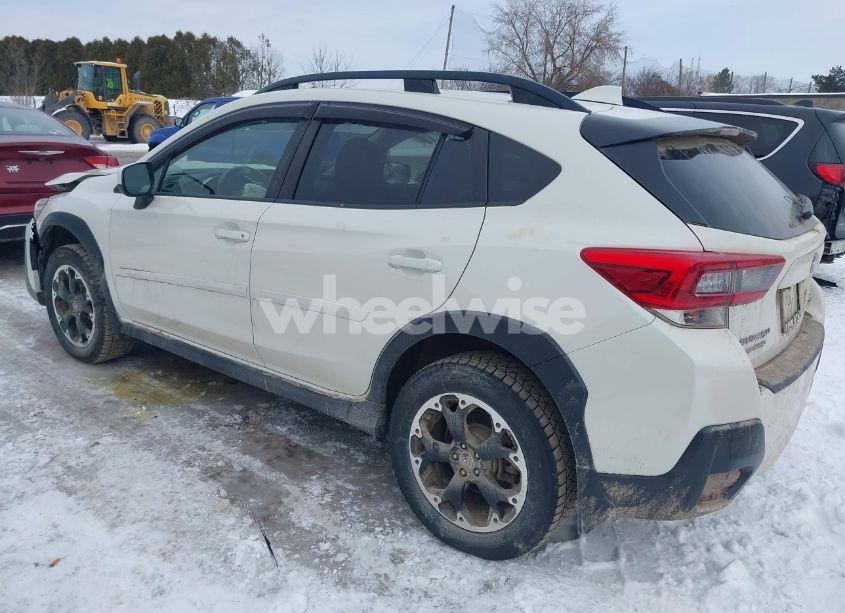 Photo 3 of 2021 Subaru Crosstrek PREMIUM (VIN JF2GTACC2M9669858)