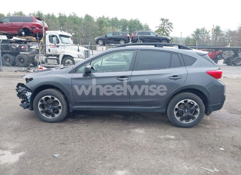 Photo 15 of 2022 Subaru Crosstrek PREMIUM (VIN JF2GTACC2N9227597)