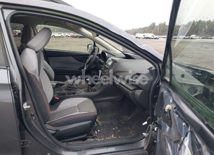 Photo 5 of 2022 Subaru Crosstrek PREMIUM (VIN JF2GTACC2N9227597)