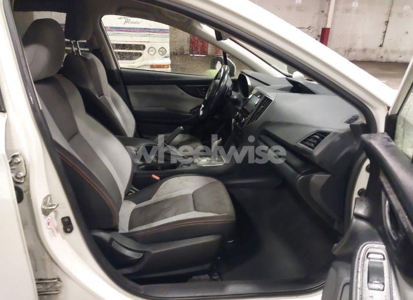 Photo 5 of 2019 Subaru Crosstrek 2.0I PREMIUM (VIN JF2GTACC3K8269066)