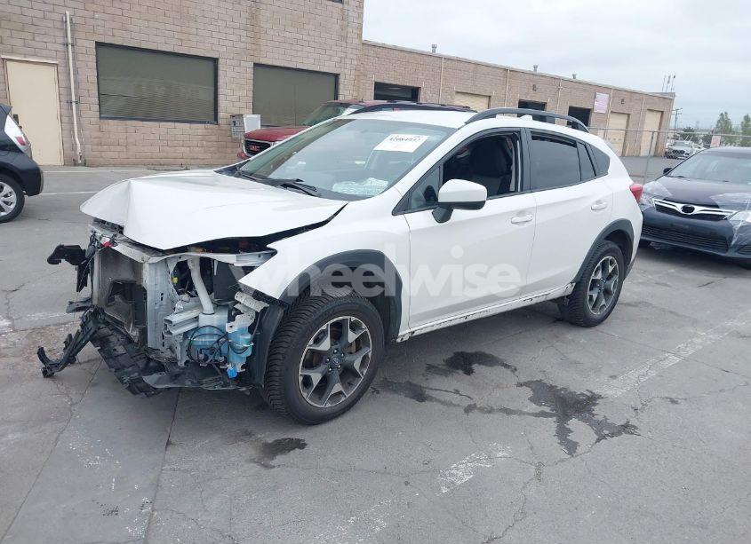 Photo 2 of 2019 Subaru Crosstrek 2.0I PREMIUM (VIN JF2GTACC3KH358748)
