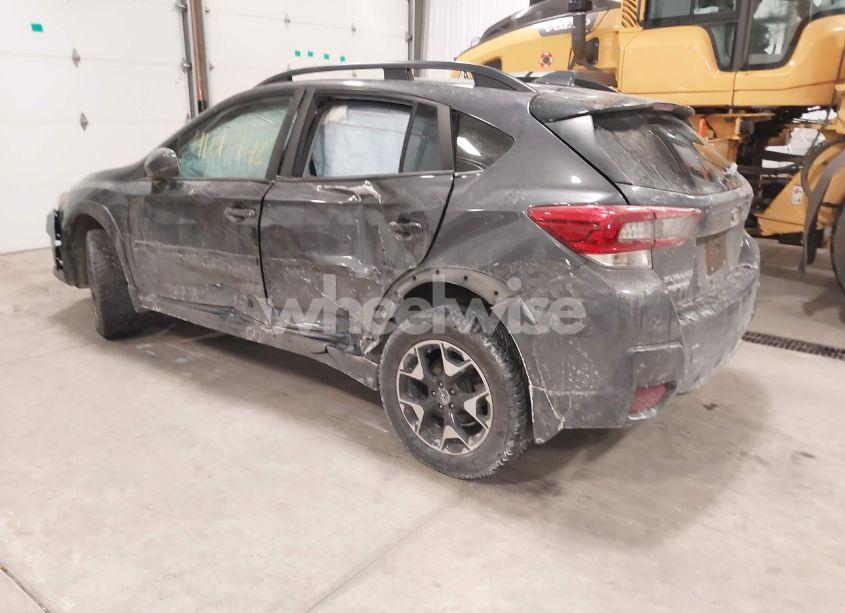 Photo 3 of 2020 Subaru Crosstrek PREMIUM (VIN JF2GTACC3L9235513)