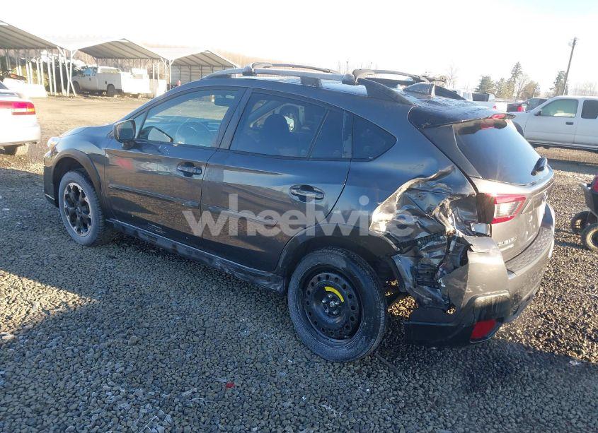 Photo 3 of 2021 Subaru Crosstrek PREMIUM (VIN JF2GTACC3M9328274)