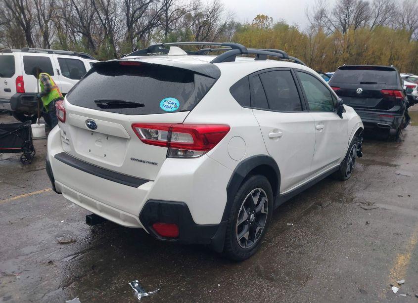 Photo 4 of 2018 Subaru Crosstrek 2.0I PREMIUM (VIN JF2GTACC4J8331248)