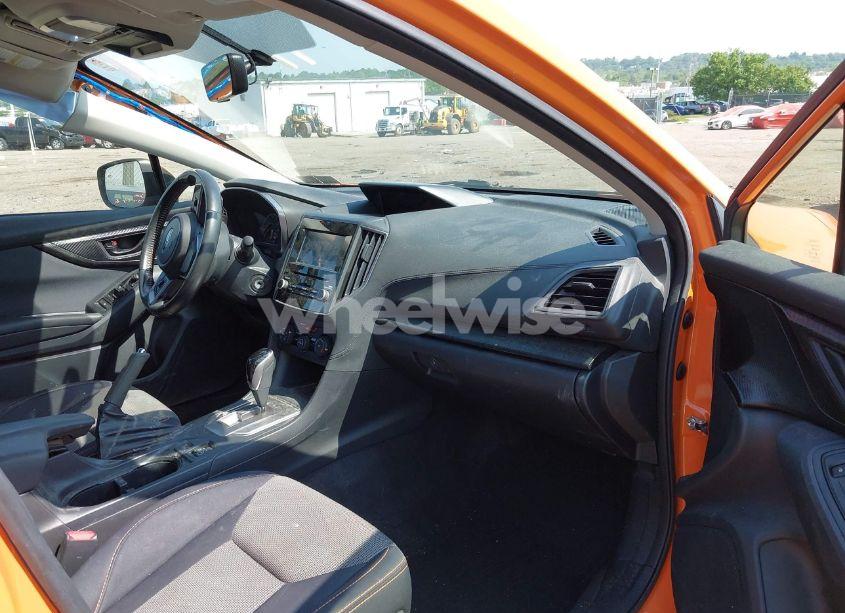 Photo 5 of 2019 Subaru Crosstrek PREMIUM (VIN JF2GTACC4KH202508)