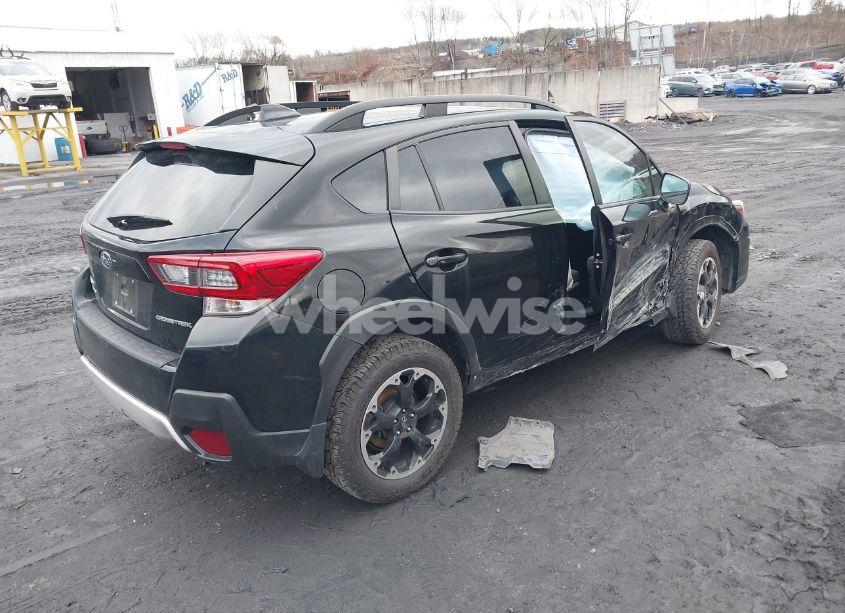 Photo 4 of 2021 Subaru Crosstrek PREMIUM (VIN JF2GTACC4MG376104)