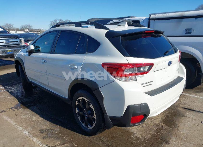 Photo 3 of 2022 Subaru Crosstrek PREMIUM (VIN JF2GTACC5NG274392)