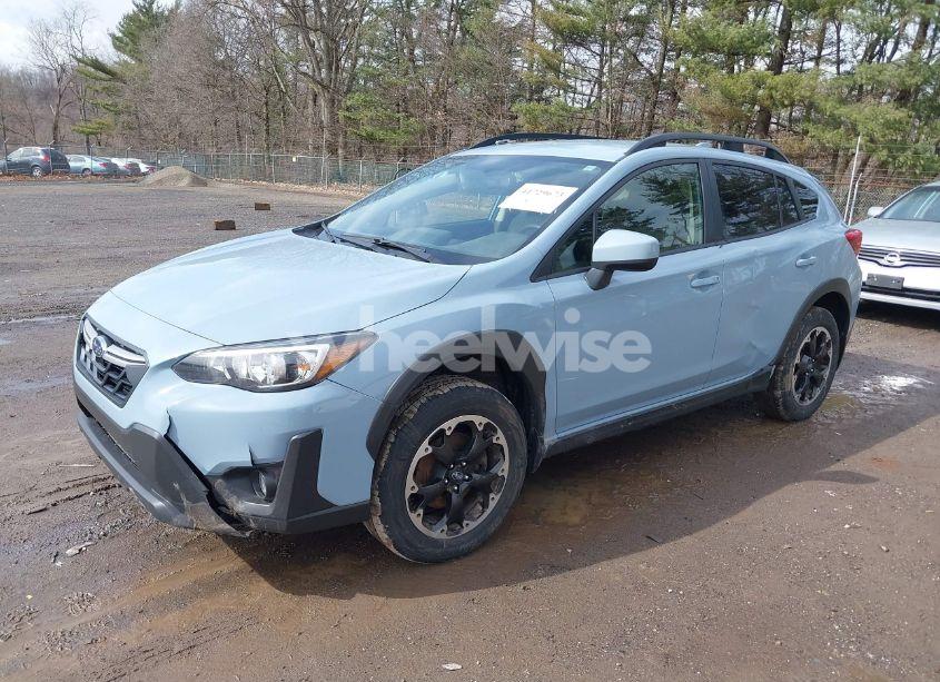 Photo 2 of 2023 Subaru Crosstrek PREMIUM (VIN JF2GTACC5P9274125)