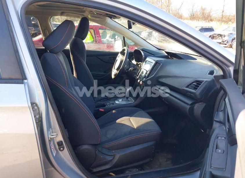 Photo 5 of 2018 Subaru Crosstrek 2.0I PREMIUM (VIN JF2GTACC6JH314354)