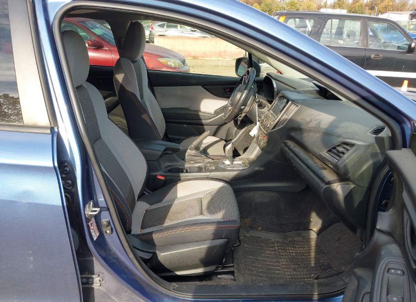 Photo 5 of 2018 Subaru Crosstrek 2.0I PREMIUM (VIN JF2GTACC6JH351498)