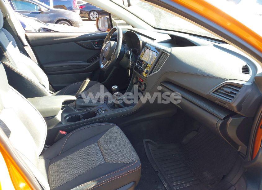 Photo 5 of 2019 Subaru Crosstrek 2.0I PREMIUM (VIN JF2GTACC6K9299074)