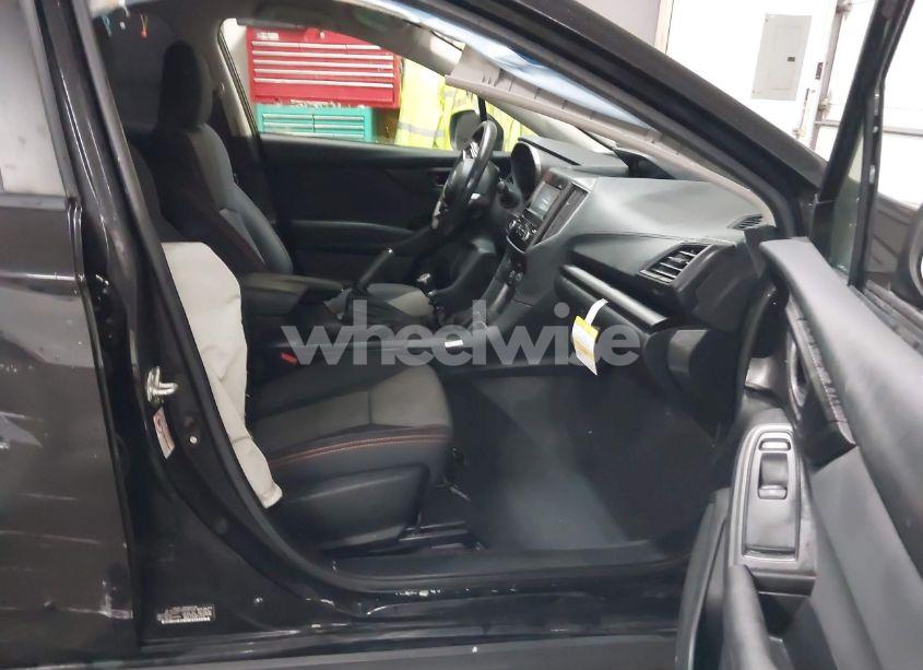 Photo 5 of 2019 Subaru Crosstrek 2.0I PREMIUM (VIN JF2GTACC6KG261128)