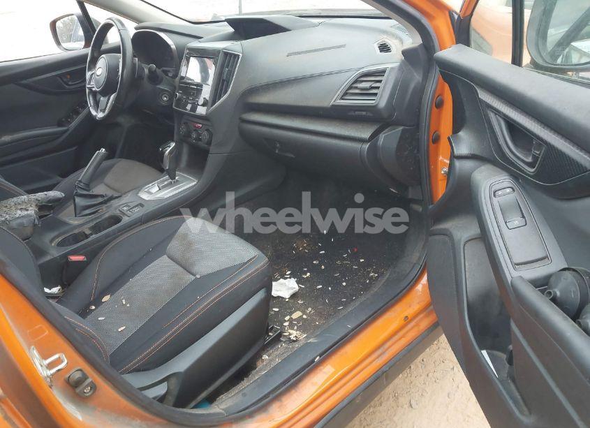 Photo 5 of 2018 Subaru Crosstrek 2.0I PREMIUM (VIN JF2GTACC7JH281591)