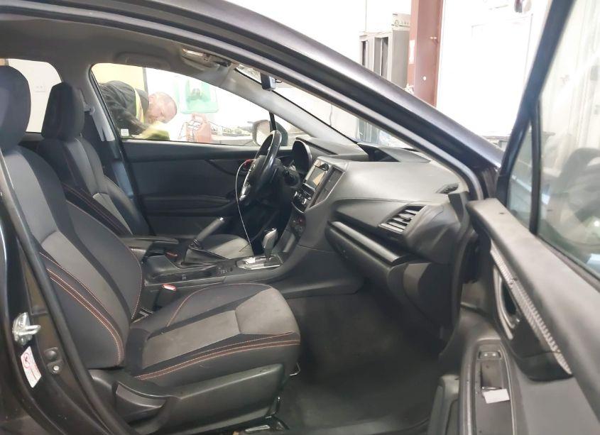 Photo 5 of 2019 Subaru Crosstrek 2.0I PREMIUM (VIN JF2GTACC7K8253937)