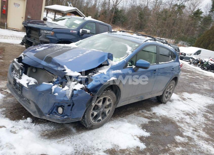 Photo 2 of 2019 Subaru Crosstrek 2.0I PREMIUM (VIN JF2GTACC7KH342939)