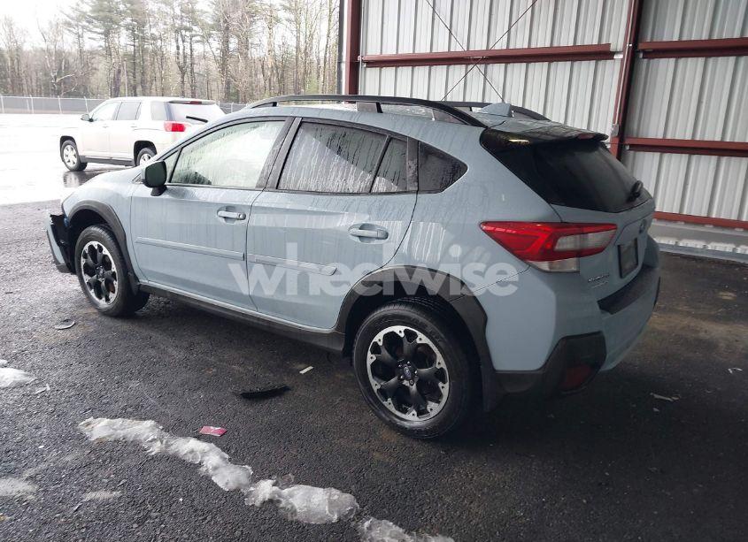 Photo 3 of 2022 Subaru Crosstrek PREMIUM (VIN JF2GTACC8NG280302)