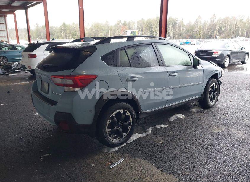 Photo 4 of 2022 Subaru Crosstrek PREMIUM (VIN JF2GTACC8NG280302)