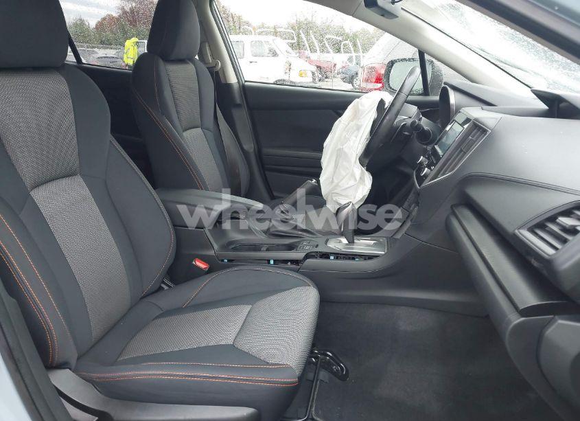 Photo 5 of 2019 Subaru Crosstrek 2.0I PREMIUM (VIN JF2GTACC9K8348130)