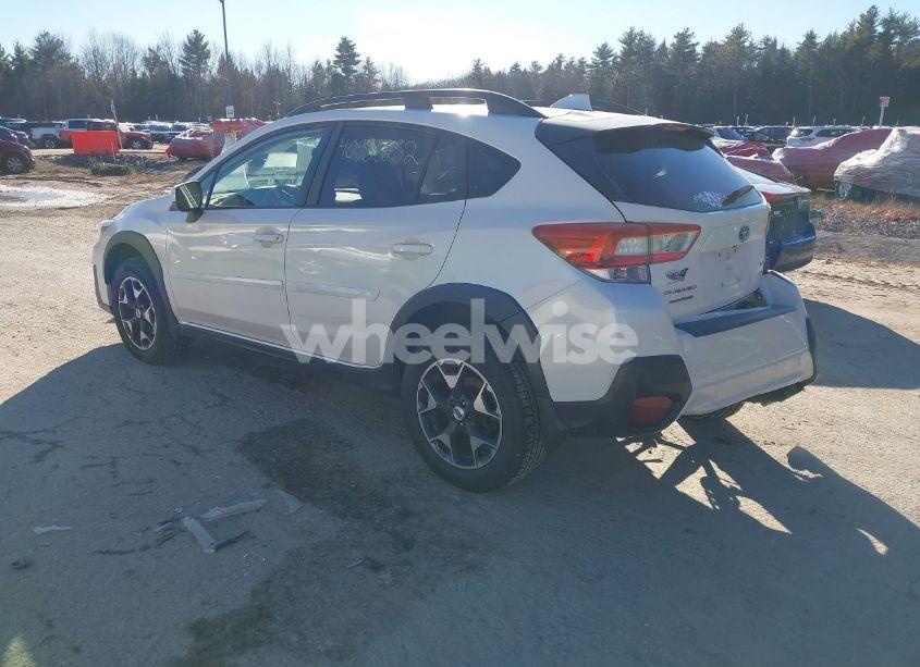 Photo 3 of 2018 Subaru Crosstrek 2.0I PREMIUM (VIN JF2GTACCXJH224611)