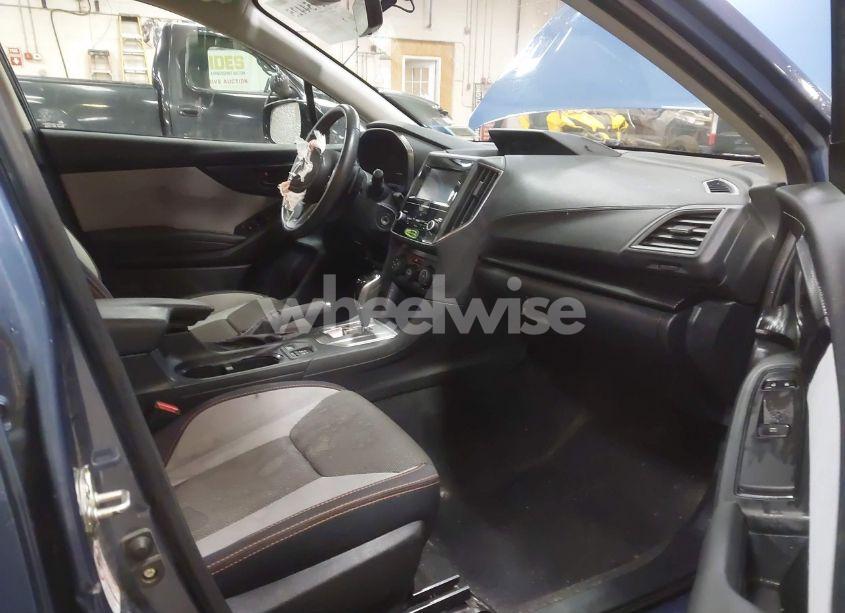 Photo 5 of 2018 Subaru Crosstrek 2.0I PREMIUM (VIN JF2GTADC3J8344345)