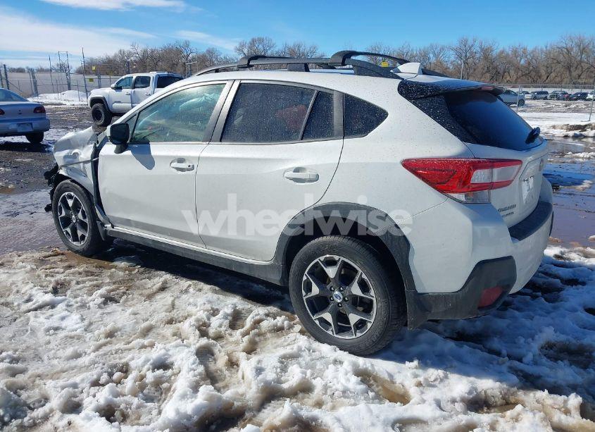 Photo 3 of 2018 Subaru Crosstrek 2.0I PREMIUM (VIN JF2GTADC3JH346628)