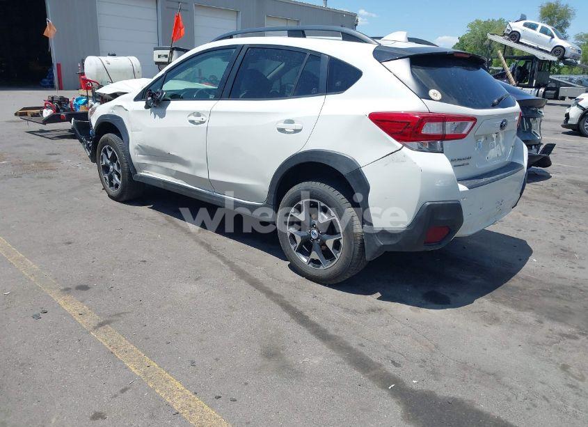 Photo 3 of 2018 Subaru Crosstrek 2.0I PREMIUM (VIN JF2GTADC4J8335945)