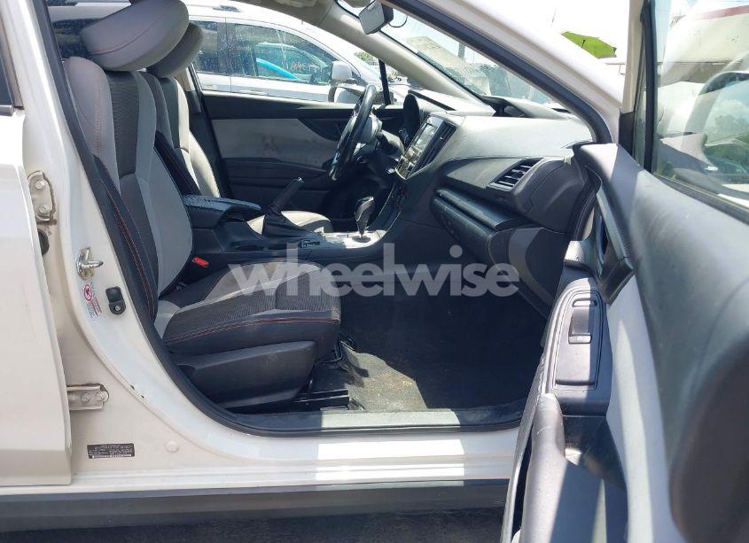 Photo 5 of 2018 Subaru Crosstrek 2.0I PREMIUM (VIN JF2GTADC4J8335945)